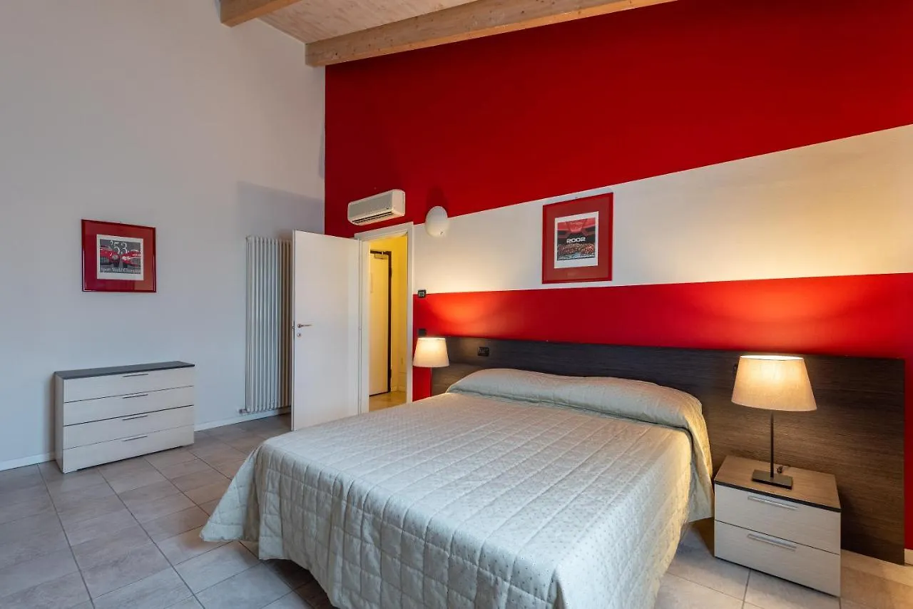 Hotel Maranello Village 4*,